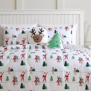 BRAND NEW girl boy youth holiday time festive deer tree twin comforter set *